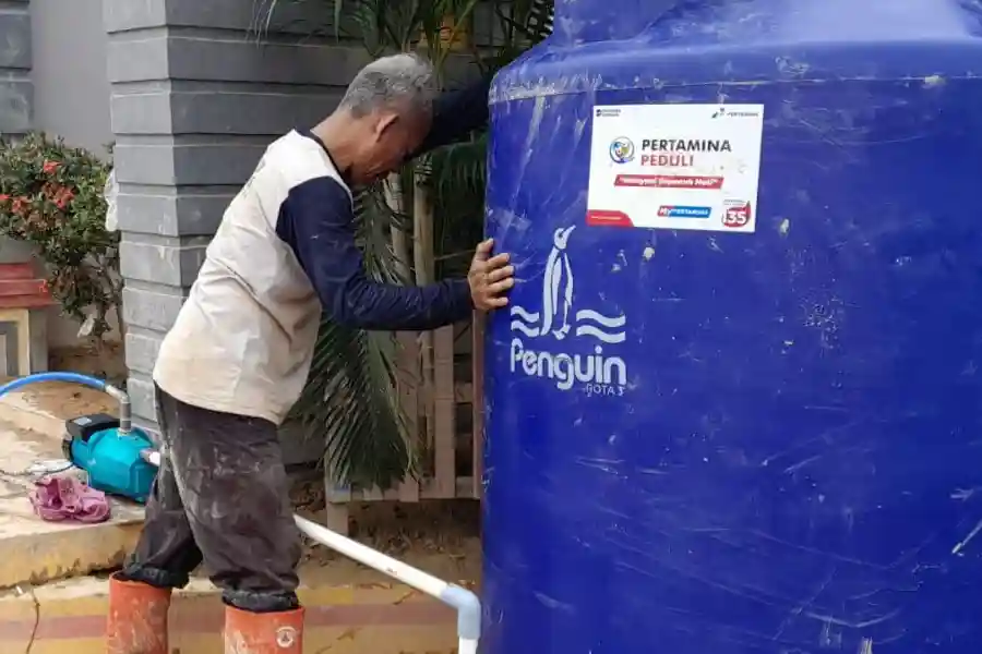 Pulihkan 12 Sumur dan Sanitasi, Pertamina Perkuat Akses Air Bersih bagi Korban Bencana Aceh Tamiang Pertamina reaktivasi 12 sumur dan perbaiki fasilitas sanitasi di Aceh Tamiang. Upaya ini bagian dari program TJSL untuk penuhi kebutuhan air bersih pascabencana.