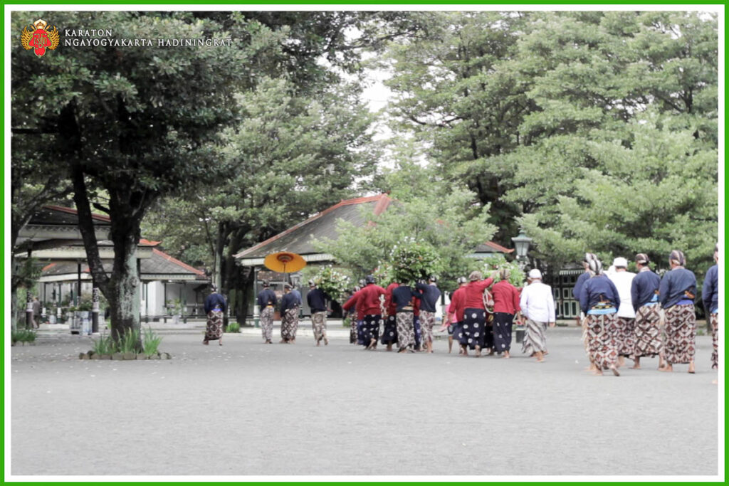 Melihat Lebih Dekat Peringatan Isra Mikraj di Yogyakarta Arak-arakan Yasa Peksi Burak peringatan Isra Mikraj Keraton Yogyakarta (Foto: Kraton Jogja)