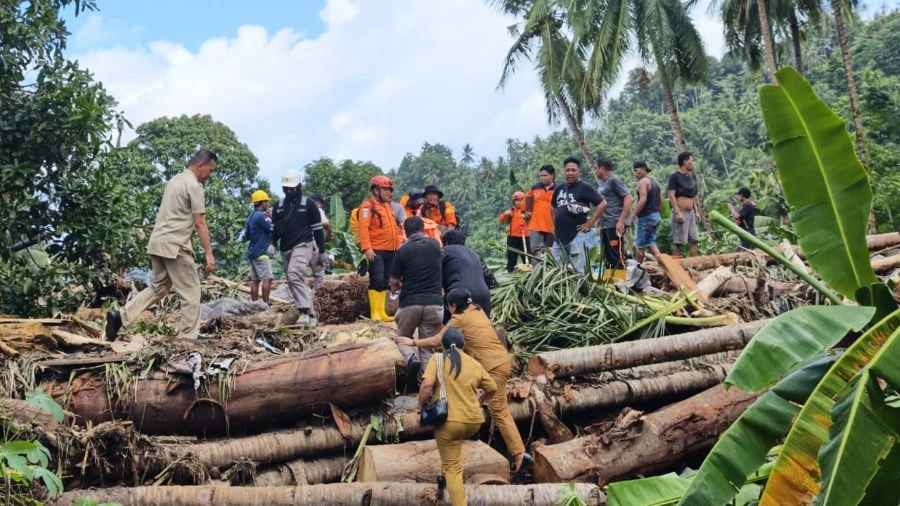 Banjir Bandang Terjang Sitaro, Tim SAR Manado Turunkan Drone Termal dan Alut SAR