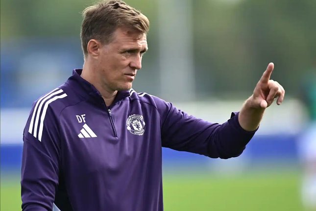 Fletcher Minta Restu Sir Alex Saat Ditunjuk Jadi Pelatih Sementara MU Pelatih Sementara Manchester United, Darren Fletcher (MUFC Official)